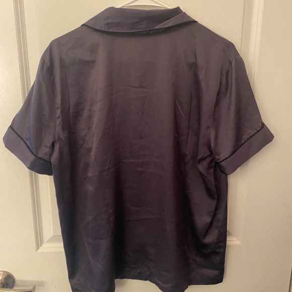 NWOT Victoria's Secret Satin Short Pajama Set GREY - Picture 5 of 9